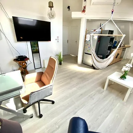 Appartement Vue Sur Les Etoiles Charleville-Mezieres Exterior photo